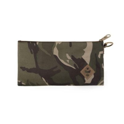 REVELRY_SUPPLY_THE_BROKER_-STASH_BAG_CAMO_ccexpress